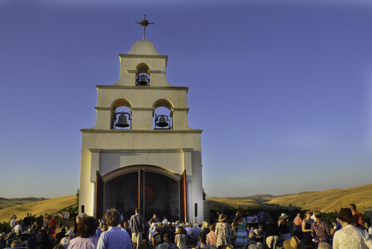 Hilltop serenade: The audience at Festival Mozaic before the July 22 concert at Serra Chapel in Shandon begins. Photos / The Munro Review 