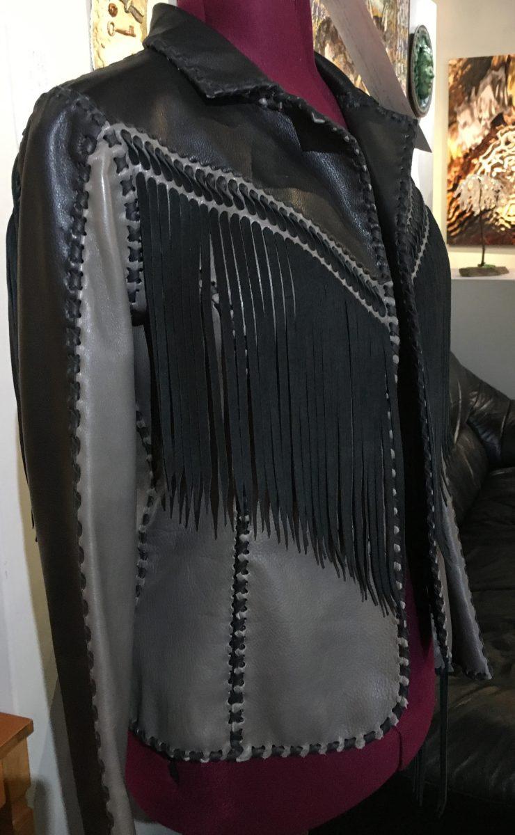 The annual open studio tour gives you the chance to meet nearly 100 artists and enjoy the scenic Sierra foothills