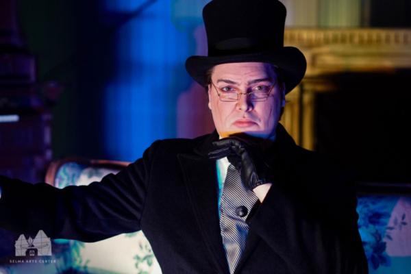 Win tickets to opening weekend of 'A Gentleman's Guide to Love and Murder'