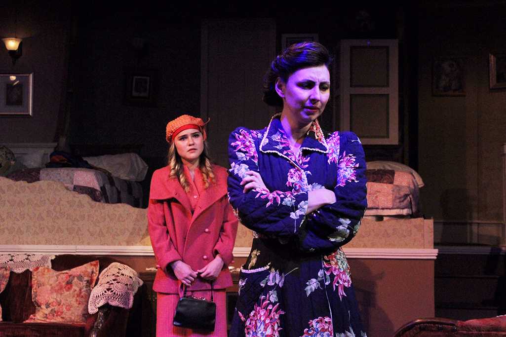 As Blanche in GCP's 'Brighton Beach,' L.A. transplant Lyndsey Rae finds a role to love