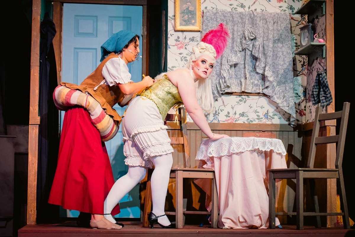 Review: In Selma's 'Cinderella,' a live orchestra and great vocals make this glass slipper an excellent fit